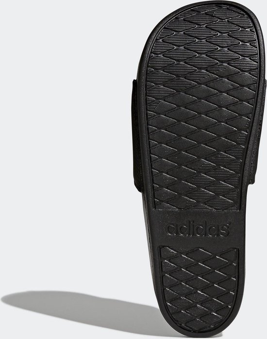 adidas adilette cloudfoam mono slippers zwart heren adidas adilette cloudfoam mono slippers zwart heren