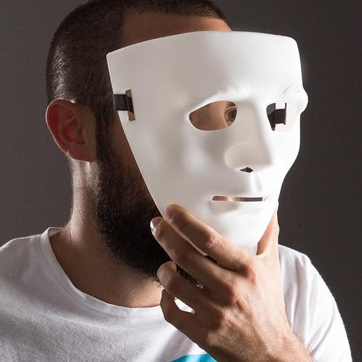 Как можно убрать маску с фотографии
