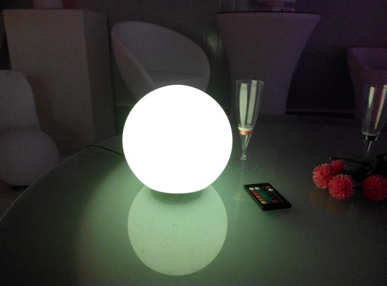 alarm Publicatie ijsje Sfeervolle LED Bol 30CM polythyleen decoratie verlichting met RGB Kleuren  en IR... | bol.com