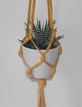 Macramé Plantenhanger Oker