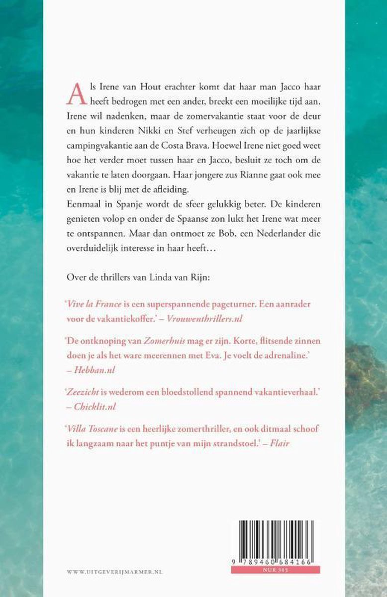 Achterkant van een boek met tekstuele inhoud en een barcode.