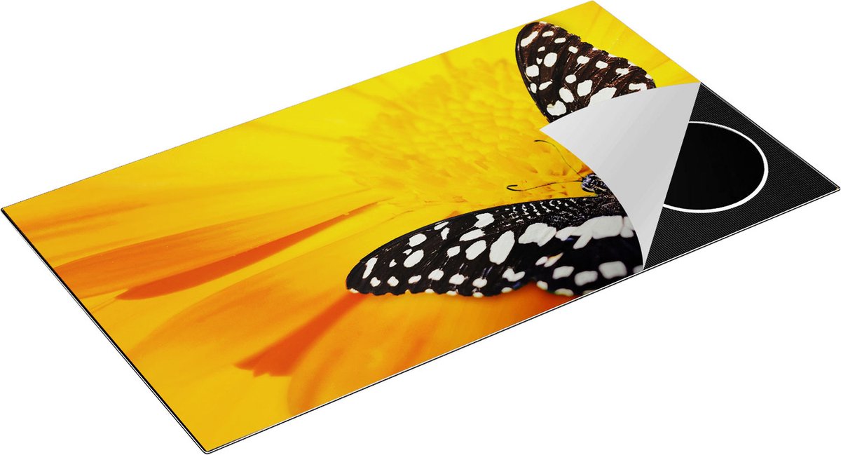 Chefcare Inductie Beschermer Vlinder op een Oranje Bloem - 95x55 cm - Afdekplaat Inductie - Kookplaat Beschermer - Inductie Mat