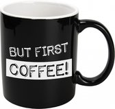 Mok - Koffie - Zwart Wit - But first coffee! - In cadeauverpakking met gekleurd krullint