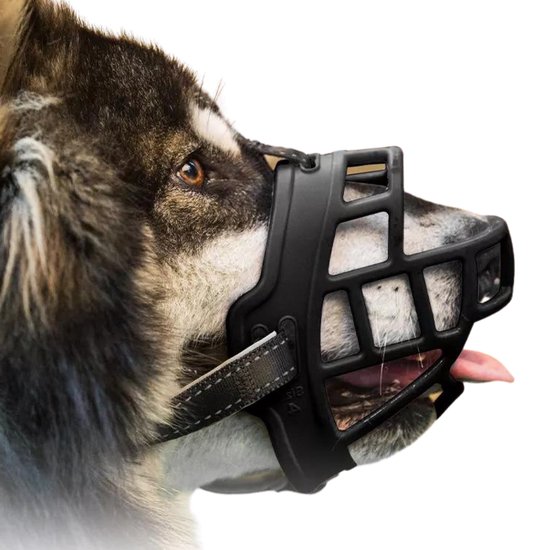 Sharon B Muilkorf hond - Zwart - XL - Snuitomtrek 34 tot 37 cm - Van stevig rubber - Voor honden