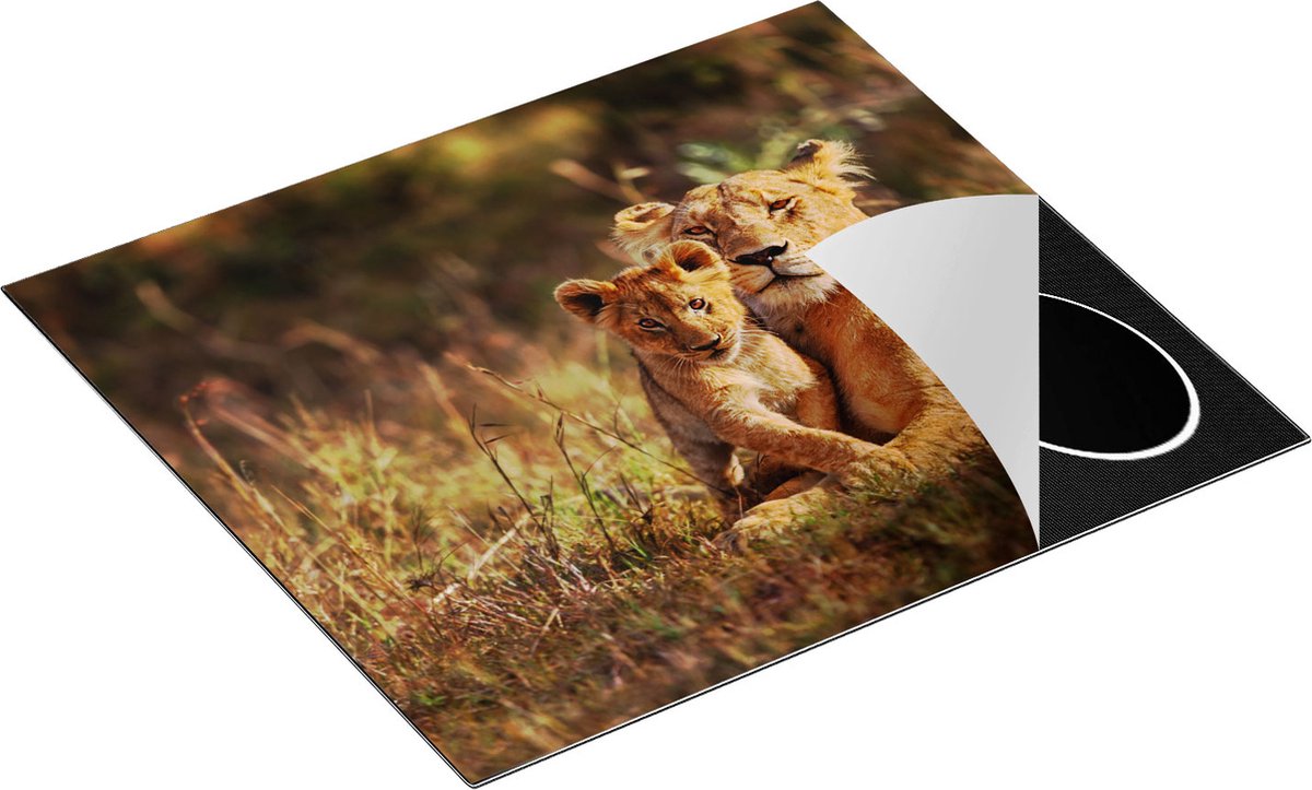 Chefcare Inductie Beschermer Leeuwin met haar Welp in het Wild - 58,3x51,3 cm - Afdekplaat Inductie - Kookplaat Beschermer - Inductie Mat