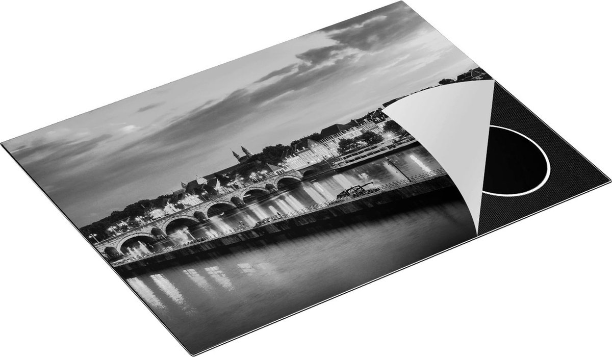 Chefcare Inductie Beschermer Maastricht Maas Rivier bij de Sint Servaasbrug - Zwart Wit - 70x52 cm - Afdekplaat Inductie - Kookplaat Beschermer - Inductie Mat