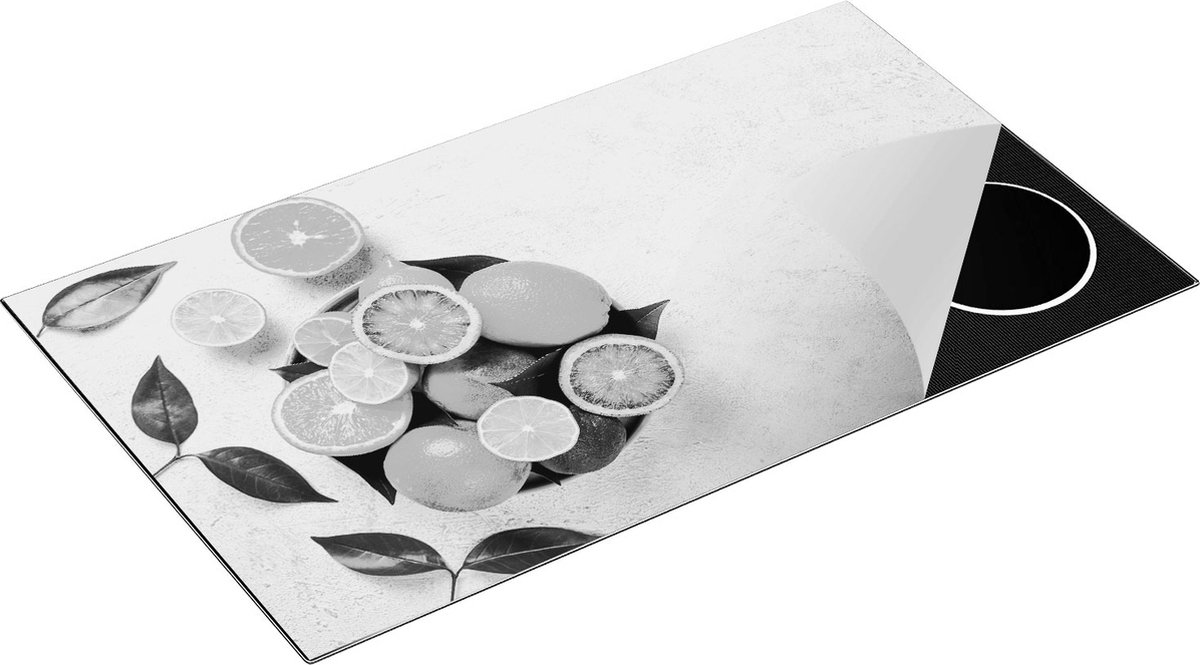 Chefcare Inductie Beschermer Citrusvruchten op Witte Marmer - Fruit - Zwart Wit - 91,6x52,7 cm - Afdekplaat Inductie - Kookplaat Beschermer - Inductie Mat