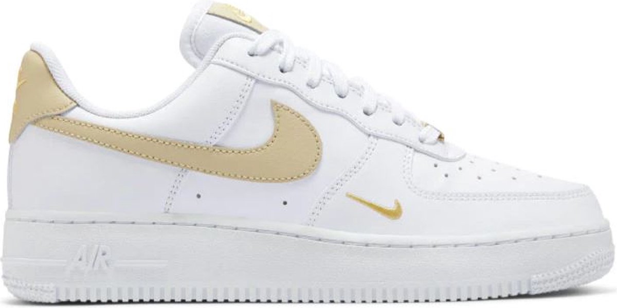 Nike Nike Air Force 1 Sneakers Unisex Beige