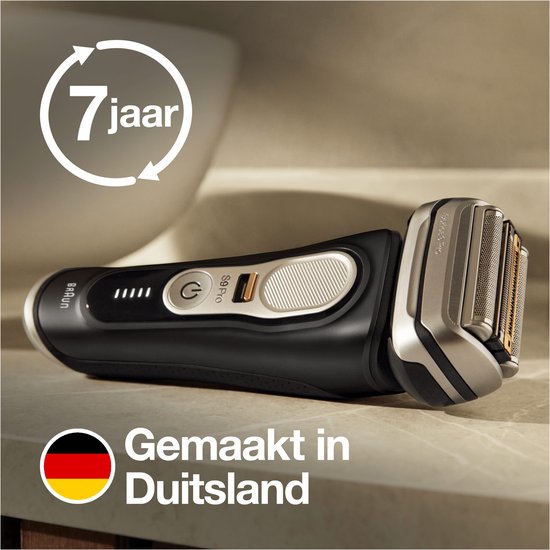 Braun Series 9 Pro scheerapparaat op een marmeren oppervlak, met Duitse vlag.