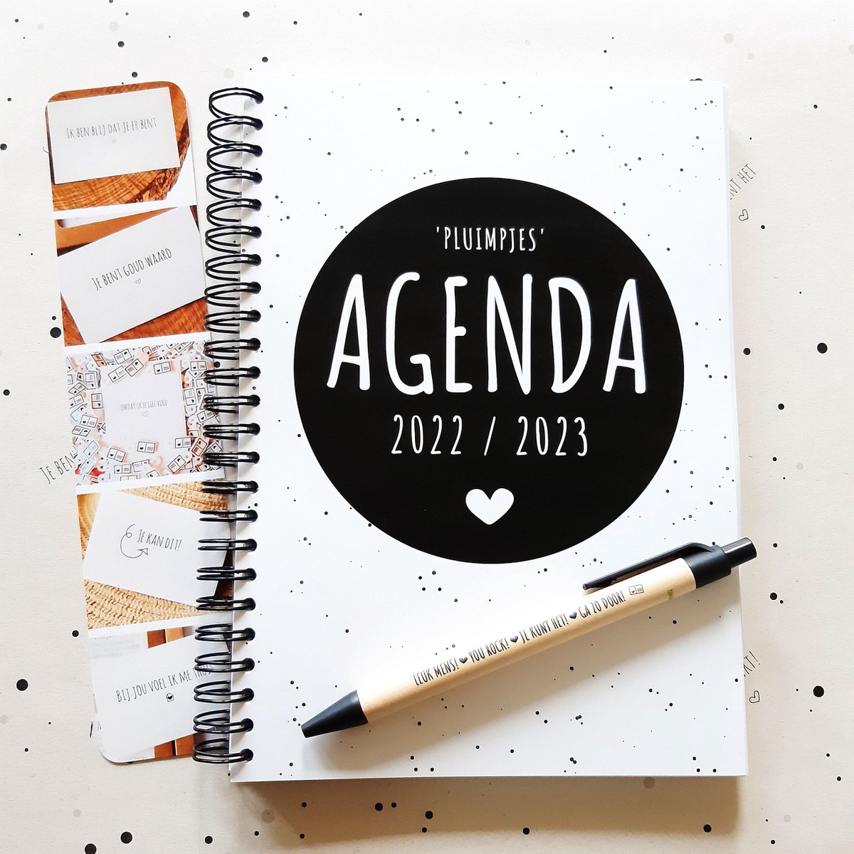 Pluimpjes agenda (schooljaar) 2022/2023 | augustus 2022 t/m juli 2023 | A5 formaat | Liefs op papier - Liefsoppapier.nl