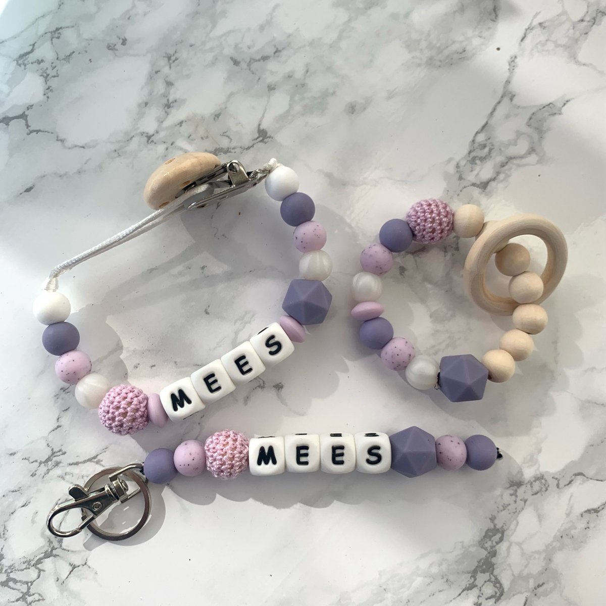 Goedkoopste Giftset baby - paars - gepersonaliseerd - verschillende kleuren