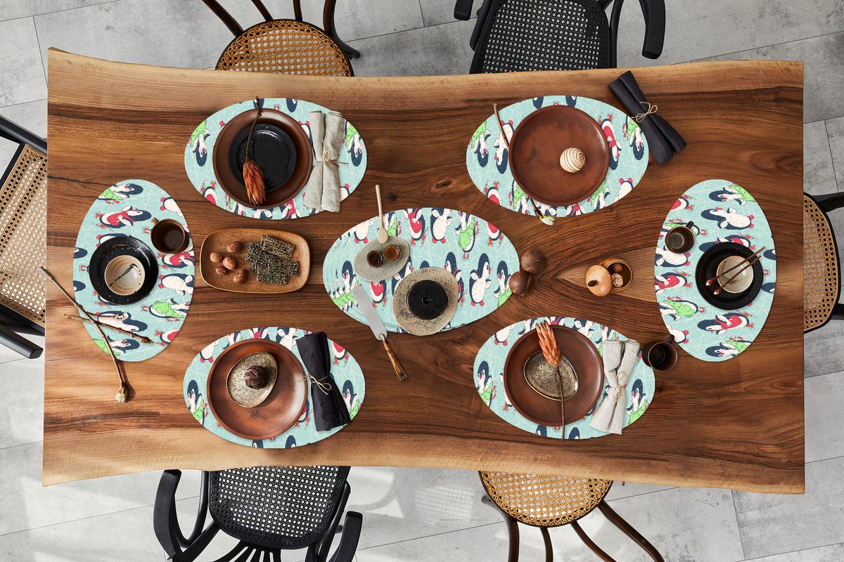 Placemats ovaal - Onderleggers - Ovale placemats - Pinguïn - Schaatsen - Design - 10 stuks