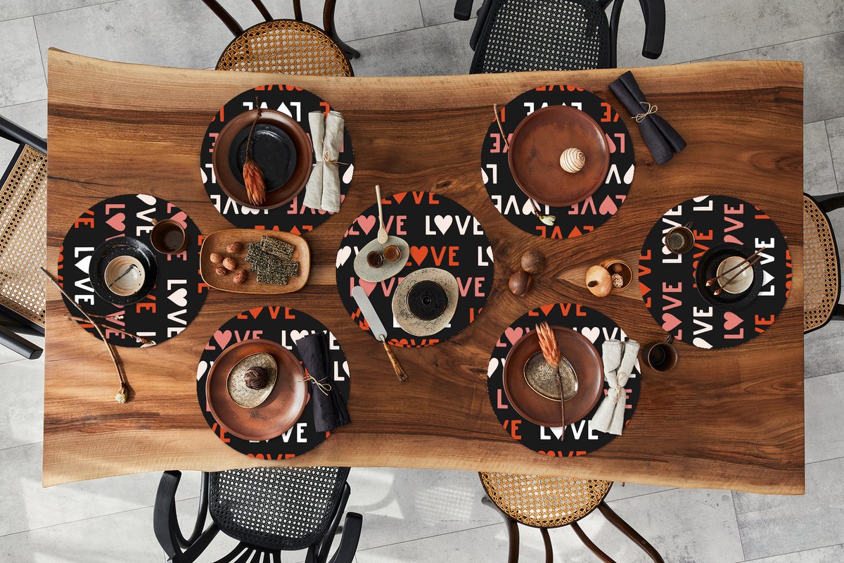 Ronde placemats - Onderlegger - Placemats rond - Romantisch - Valentijn - Love - Patronen - 8 stuks