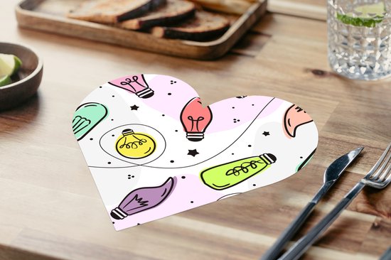 Sets de table - Napperons - Napperons coeur - Pastel - Arc-en-ciel - Lampe - Motifs - 8 pièces