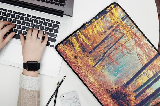 Housse ordinateur 17 pouces - Forêt - Automne - Feuilles - Housse ordinateur - Dimensions intérieures 42,5x30 cm - Dos noir