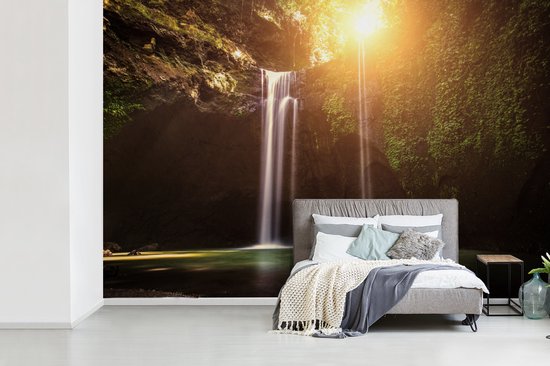 Papier peint - Papier peint photo Cascade - Tropical - Soleil - Largeur 360 cm x hauteur 240 cm