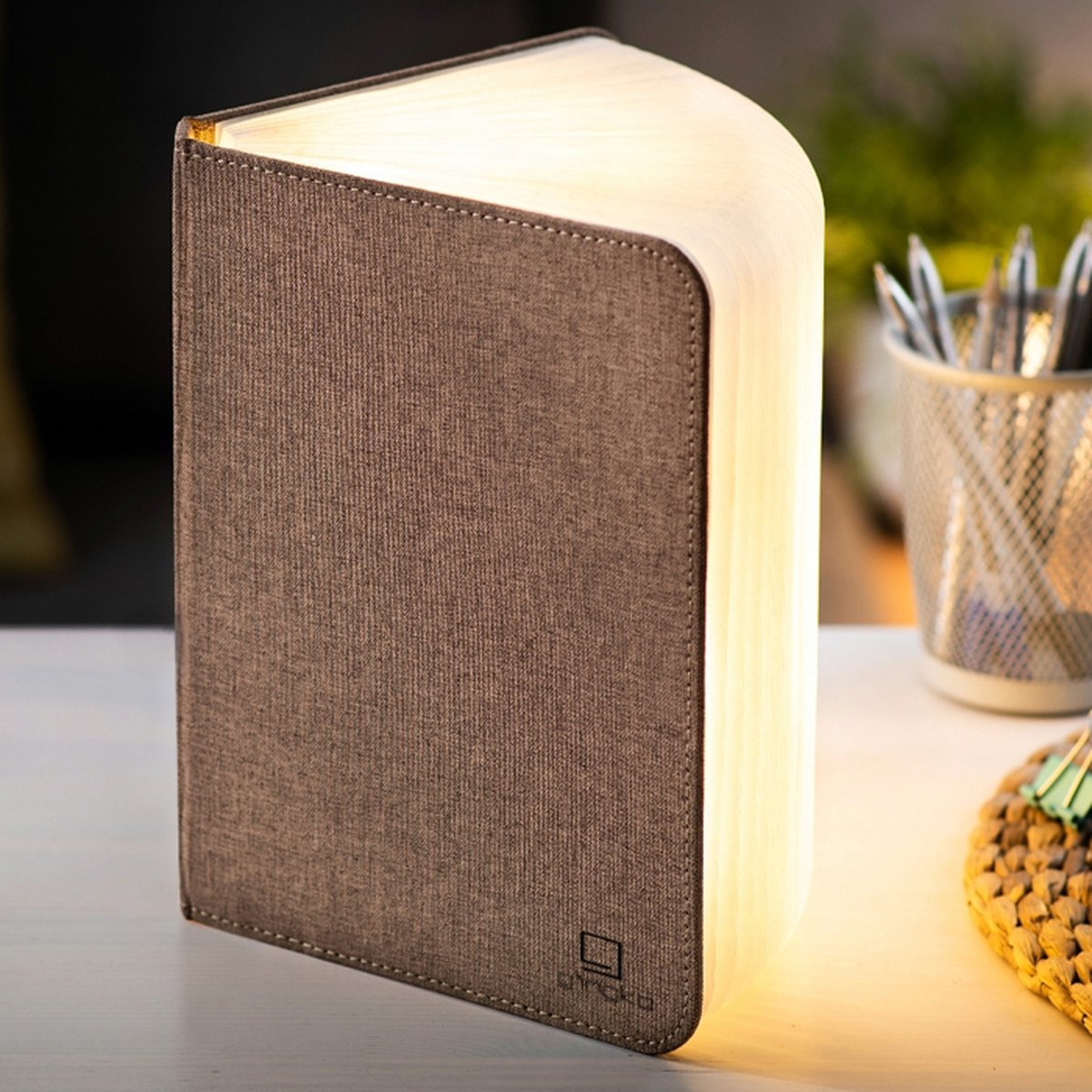 Gingko Smart Book Light - large - bruine stof