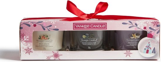 Set Regalo Yankee Candle: 3 Candele Votive Profumate Snow Globe Wonderland (White Spruce, Silver Sage, Smoked Vanilla)