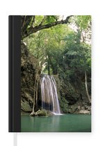 Notitieboek - Schrijfboek - Een hoge waterval in het Thaise Nationaal park Erawan - Notitieboekje klein - A5 formaat - Schrijfblok