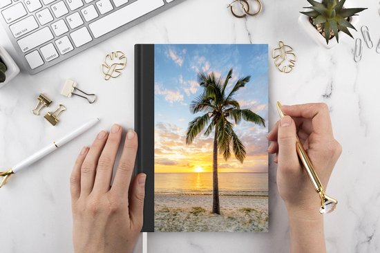 Cahier - Cahier d'écriture - Plage - Palmier - Coucher de soleil - Cahier - Format A5 - Bloc-notes - Cadeaux Sinterklaas - Cadeaux pour enfants - Cadeaux chaussures - Petits cadeaux