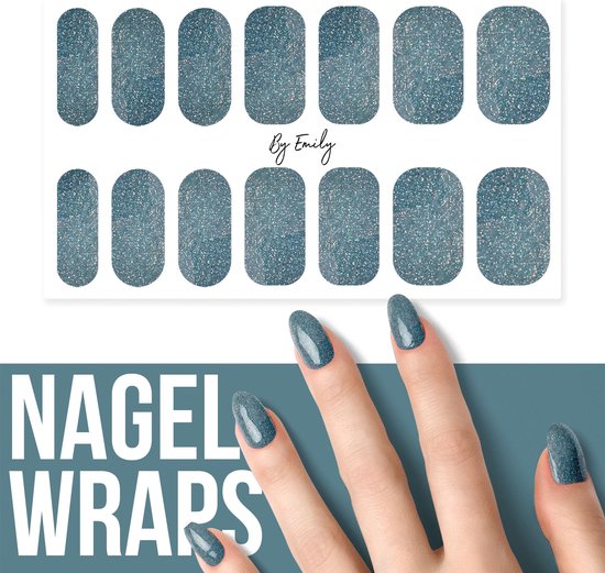 By Emily - Nagel wrap - Sparkly Turquoise | 14 stickers | Nail wrap | Nail art | Trendy | Design | Nagellakvrij | Eenvoudig | Nagel wrap | Nagel stickers | Folie | Zelfklevend | Sjablonen