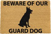 MadDeco - kokos deurmat - Beware of our guard dog - duitse herder - duurzaam gemaakt in europa - 60 x 40 cm