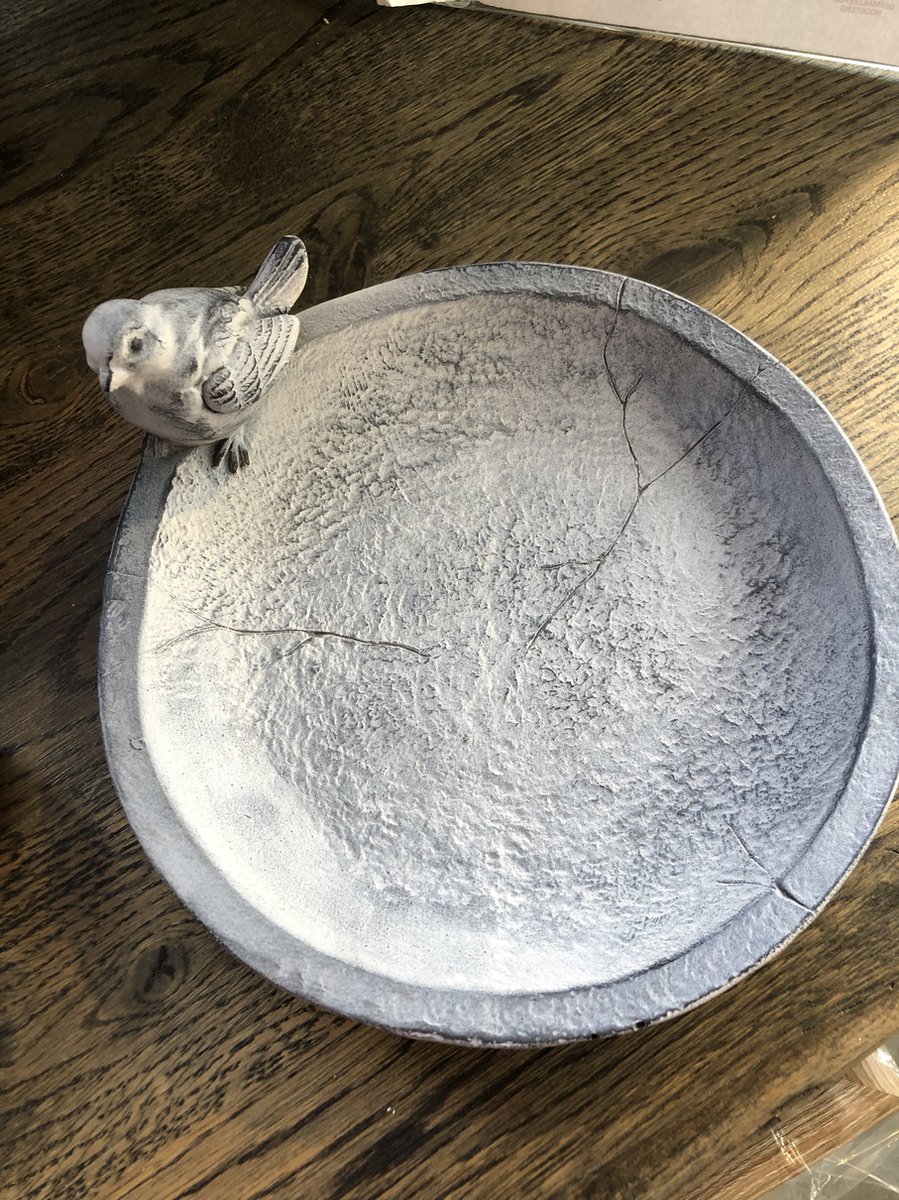 Decoratieve Gouden Schaal op Voet