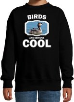 Dieren vogels sweater zwart kinderen - birds are serious cool trui jongens/ meisjes - cadeau fuut vogel/ vogels liefhebber - kinderkleding / kleding 110/116