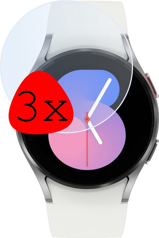 Samsung Watch 5 40 mm met wit bandje. Rode cirkel met '3x'. Twee screenprotectors worden boven het scherm gehouden.