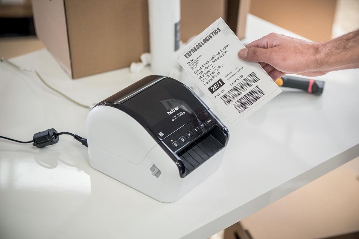 Brother QL-1110NWBC labelprinter Direct thermisch 300 x 300 DPI 110 mm/sec Bedraad en draadloos Ethernet LAN DK Wifi Bluetooth thumbnail 2