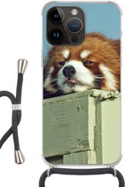 Geschikt voorApple Iphone 14 Pro - Crossbody Case - Panda - Hout - Rood - Siliconen - Crossbody - Backcover met Koord - Telefoonhoesje met koord - Hoesje met touw