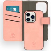 iMoshion Hoesje Geschikt voor iPhone 14 Pro Hoesje Met Pasjeshouder - iMoshion Uitneembare 2-in-1 Luxe Bookcase - Roze