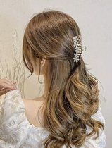 Nerissa- Luxe Haarklem met Parels - Haarclip/Haarspeld - Haaraccessoires Bruiloft- Goud