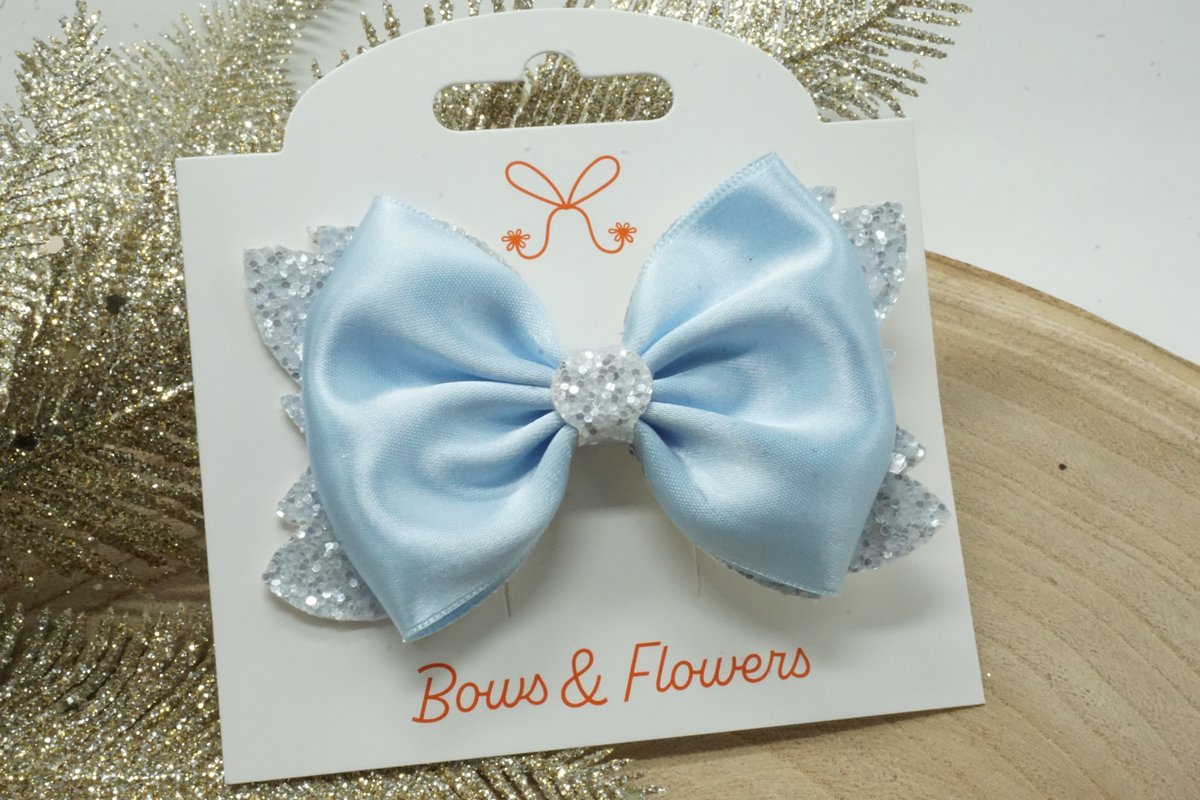 Vinyl Satijn Haarstrik - Licht blauw - Haarstrik - Baby shower - Bows and Flowers