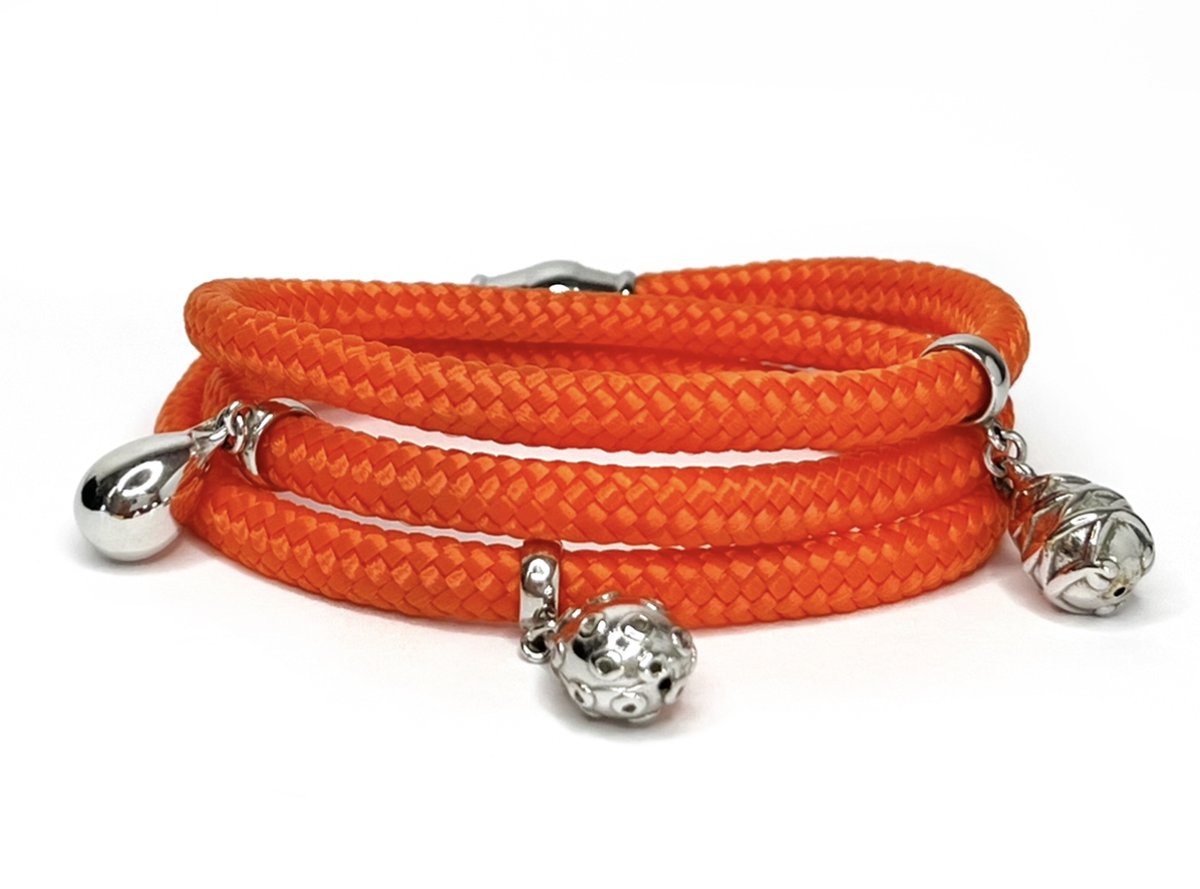 NIEUW - Jolla - dames wikkelarmband - zilver - touw - bedels - Charm Rope Wrap - Oranje
