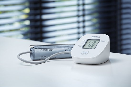 OMRON X2 Basic Bloeddrukmeter Bovenarm - Aanbevolen door Hartstichting - Blood Pressure Monitor met Hartslagmeter – Onregelmatige Hartslag - Klinisch Gevalideerd - 22 tot 32 cm Manchet – 5 jaar Garantie - Omron