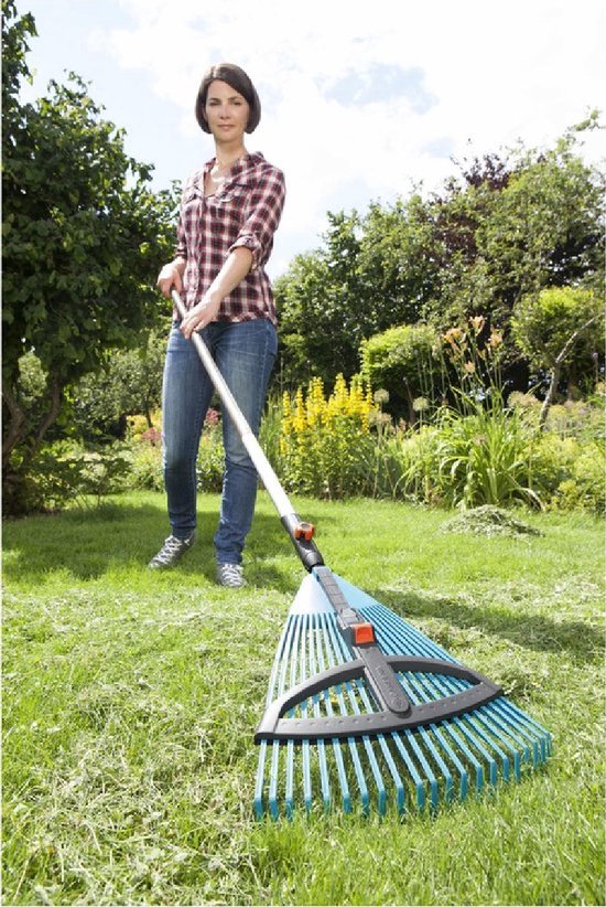 GARDENA Combisysteem Bladhark Hark - Werkbreedte verstelbaar van 35 tot 52cm - excl. steel van GARDENA — afbeelding 3