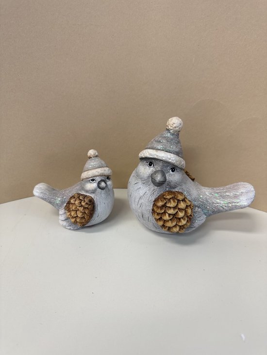 Kerstbeeldjes keramiek - Set van 2 stuks - Kerst vogels - Grijs + zilveren muts + glitters - Kerstdecoratie - hoogte 8x9x4 cm & hoogte 12x13x6 cm