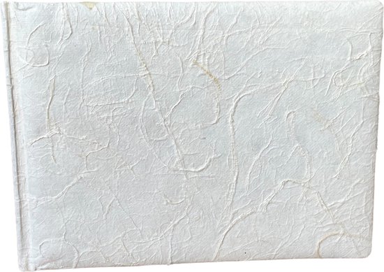Wit gastenboek met afneembare satijnen strik, in mooie bewaardoos, , 18x25cm