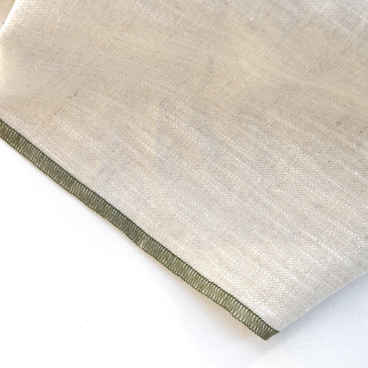 100% gewassen linnen tafelkleed - naturel met groene rand - Bliek Tof Tafelen - 140x250 cm