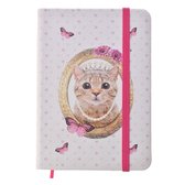 Gemakkelijk om erbij te hebben, dit leuke notitieboekje met een kaft van imitatieleer waarop een chique lieve kat staat. Het boekje wordt handig dichtgehouden door het roze elastiekje. Voor uzelf of Bestel Een Cadeau.