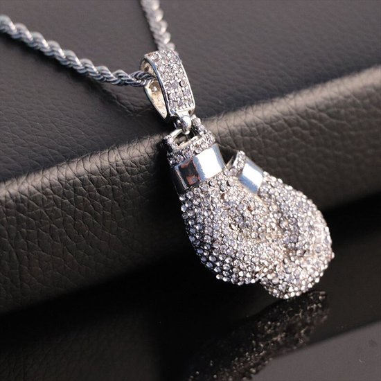 Boks Handschoen Ketting met Hanger Zilver Kleurig met Diamantjes (Zirkonia) - Kettingen Heren Dames - Valentijnsdag - Valentijn Cadeautje voor Hem
