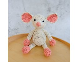 Mouse Monica Hoooked - haakwerkje muis - haakpakket - hobby