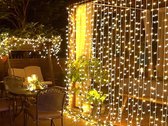 Led gordijn - ENERGIEBESPAREND - kerstverlichting - Kerstversiering - voor binnen en buiten - decoratie verlichting - feestdagen - feestverlichting - 3 bij 3 meter - warm wit