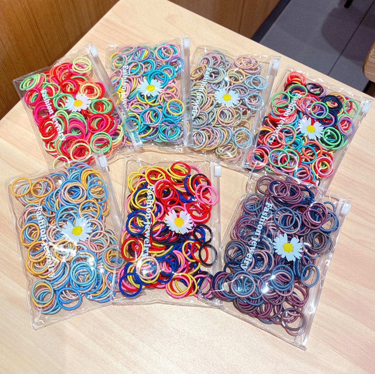 Gekleurde Haarelastiekjes - 100 stuks - Nordic kleur - 20mm - 2mm Dik - Elastiek - Haar Accessoires - Kinderen - Peuter - Baby - Meisjes - Dames - Gift - Cadeau — cadeau in Mode & Accessoires - foto 3