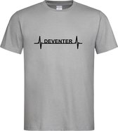 Grijs T-Shirt met “ Deventer hartslag “ print Zwart Size L