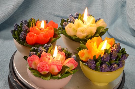 4x verschillende bloemen kaars - tulpen met blauwe druifjes - Candles by Milanne - BEKIJK VIDEO