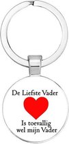 Akyol - De liefste vader is toevallig wel mijn vader Sleutelhanger cadeau - Papa sleutelhanger - Familie - Vaderdag cadeau - 2,5 x 2,5 CM