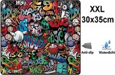 Muismat Gaming XXL 35x30cm - bureau onderlegger - Gaming Muismat - Pro Muismat XXL - Anti-slip - Graffiti Art