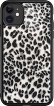 iPhone 11 hoesje glas - Luipaard grijs - Hard Case - Zwart - Backcover - Print / Illustratie - Grijs